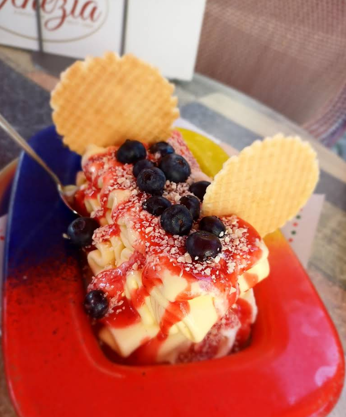 Venezia Eiscafé - Innenraum